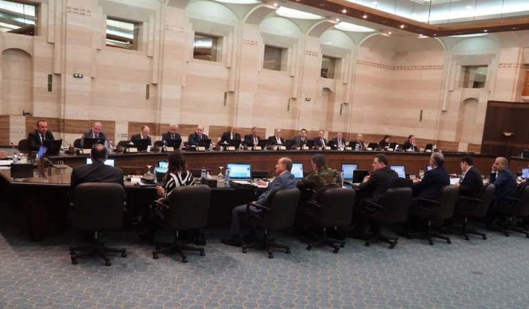في جلسته الأسبوعية.. مجلس الوزراء يجدد التأكيد على تذليل أي عقبات أمام تنشيط الاستثمار بالطاقات المت
