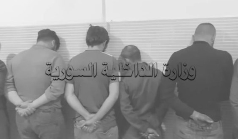 القبض على سارقي الكابلات الكهربائية بين محطتي دير علي وعدرا