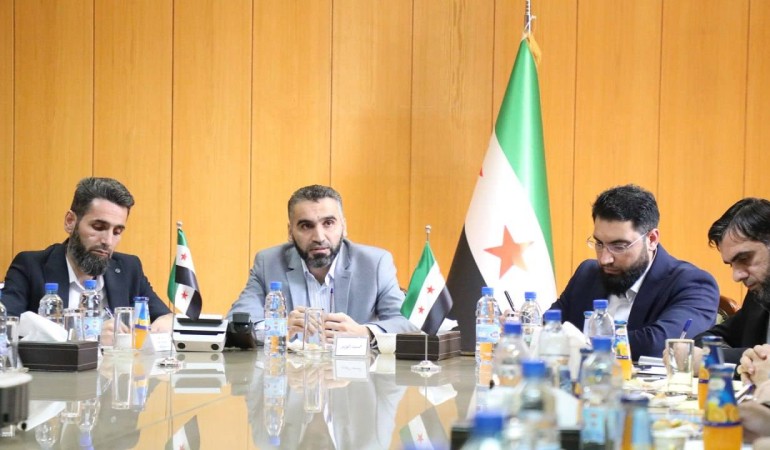 اجتماع موسع في وزارة لمناقشة سيل تعزيز موثوقية الشبكة الكهربائية