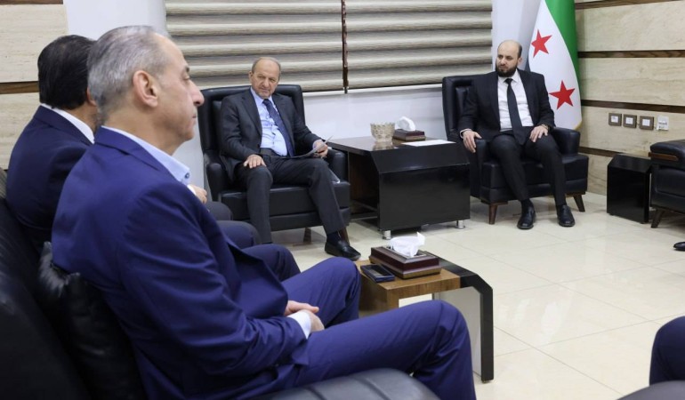 وزير الطاقة يلتقي وفداً من غرفة الصناعة