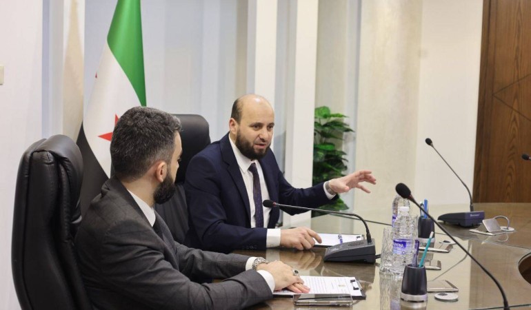 مشاريع المياه والصرف الصحي في اجتماع لوزارتي الطاقة والإدارة المحلية