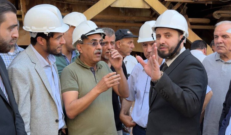جولة تفقدية لوزير الطاقة في مصفاة حمص