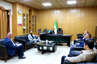 مدير المؤسسة العامة للنقل والتوزيع يلتقي وفد استثماري أردني في دمشق