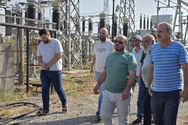 مدير كهرباء اللاذقية يتفقد محطة تحويل القرداحة